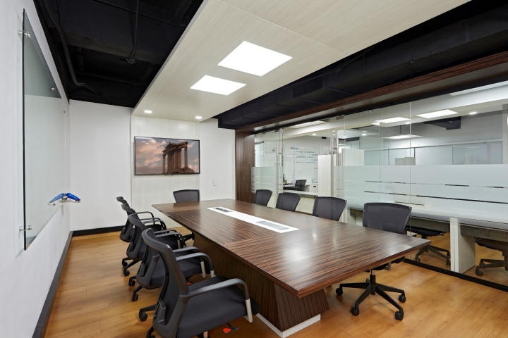 服務(wù)范圍：上海廠(chǎng)房裝修、上海辦公室裝修、上海食品廠(chǎng)裝修、上海鋼結(jié)構(gòu)搭建、上海凈化廠(chǎng)房車(chē)間等裝修服務(wù)